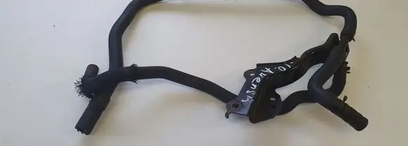 Toyota Avensis T270 Engine coolant pipe/hose