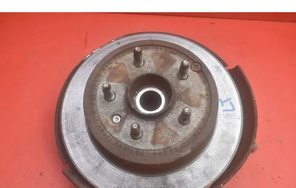 Chevrolet Equinox Front wheel hub spindle knuckle CK21000400L