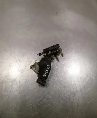 Suzuki Grand Vitara I Tailgate/trunk/boot lock/catch/latch