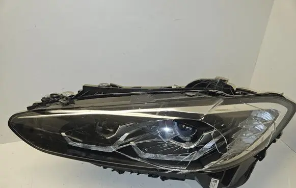 Headlight/headlamp
