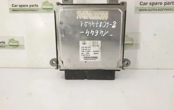 Mercedes-Benz E W212 Engine control unit/module 6519007500 A6519007500