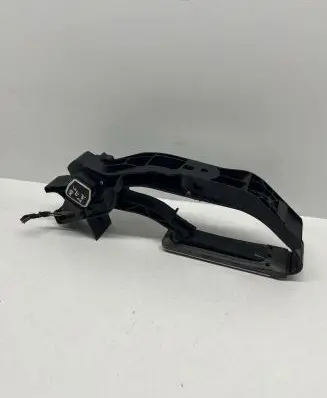Mercedes-Benz C W203 Accelerator throttle pedal A2113010001 5183