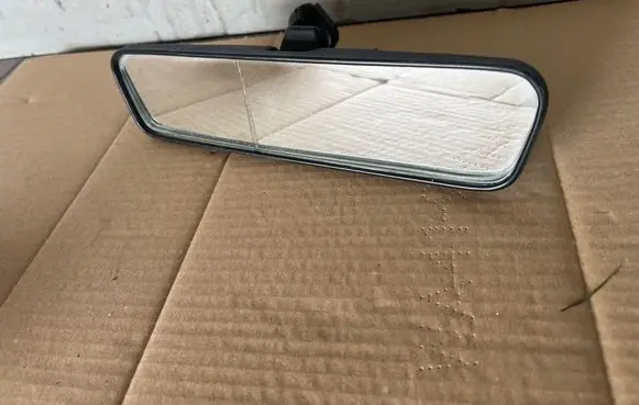 Chevrolet Corvette Rear view mirror (interior)