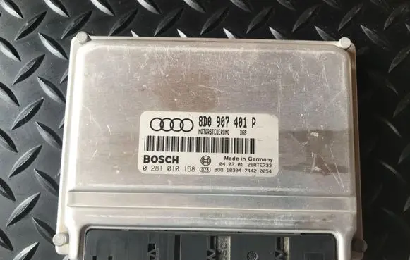 Audi A4 S4 B5 8D Engine control unit/module 8D0907401P 0281010158 28RTE733