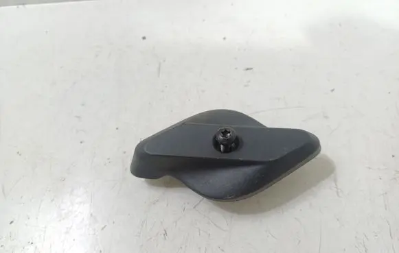 Volvo S60 Engine bonnet (hood) release handle 31299472