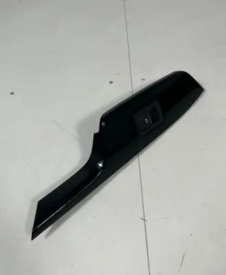 Toyota C-HR I Electric window control switch 74231F4010