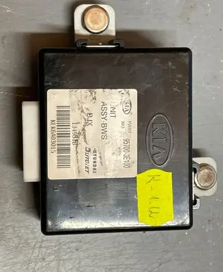 KIA Sorento Parking PDC control unit/module 957003E100 KEK6A03015 349818