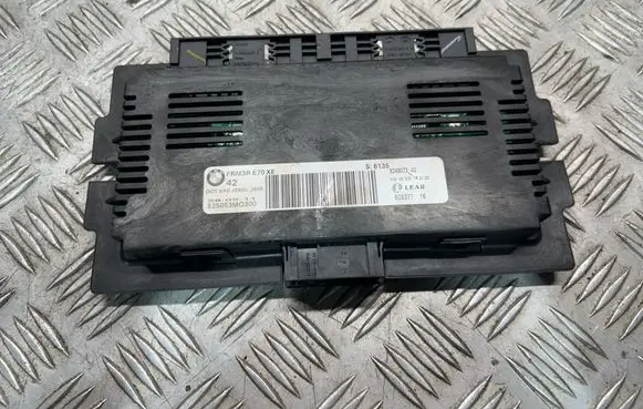 BMW X5 E70 Light module LCM 9249073