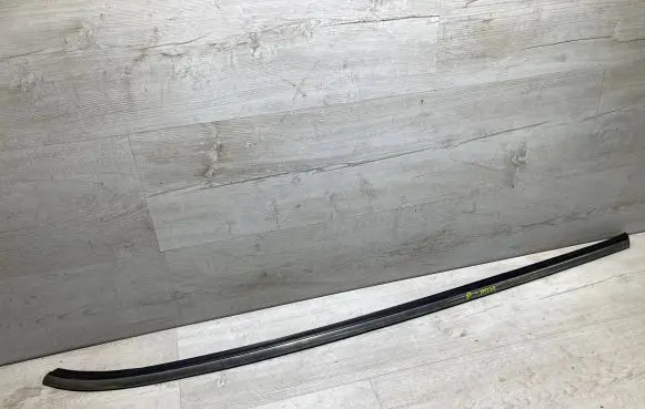 Mini One - Cooper F56 F55 Rear side glass trim 128662