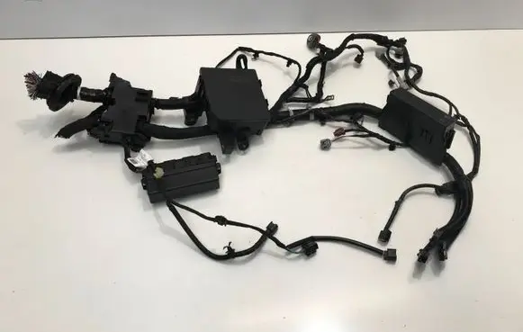 Nissan Leaf II (ZE1) Fuse box set 284B75SA3B 5151004225 5C7L11F02