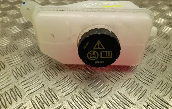 MG MG4 ev Coolant expansion tank/reservoir 10888888