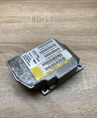 Volvo S40, V40 Airbag control unit/module 30613048A