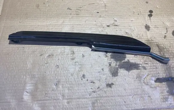BMW 7 G11 G12 Trim molding 9302191 0650918528