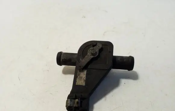 Volkswagen Transporter - Caravelle T4 Coolant heater control valve 701819809D