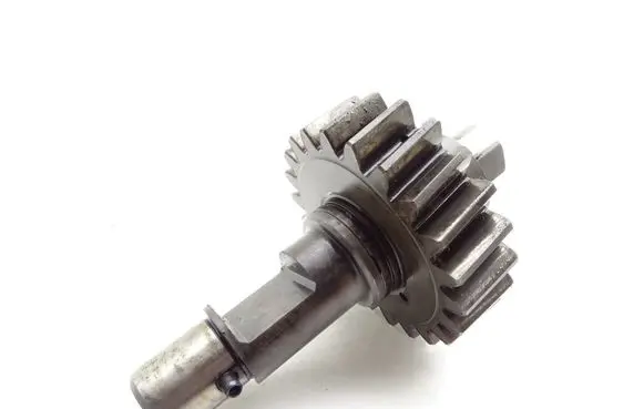 Audi A4 S4 B8 8K Fifth/5th gear pinion part-00984