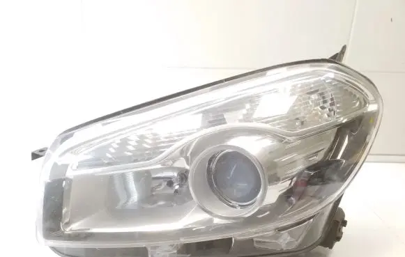 Nissan Qashqai Headlight/headlamp 26060BR62A 5DV00961000