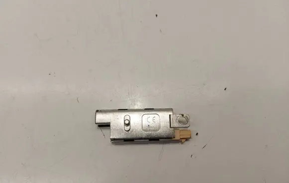 Audi A3 S3 8P Aerial antenna amplifier 8P4035225C 7617310114