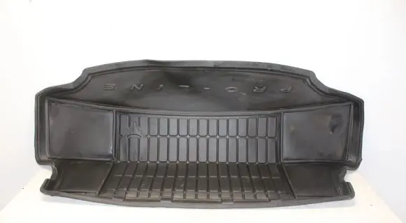 Toyota RAV 4 (XA40) Rubber trunk/boot mat liner 