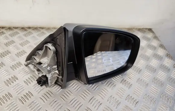BMW X5 E70 Front door electric wing mirror 607094 7181175
