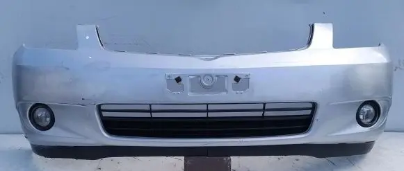 Toyota Corolla Verso E121 Front bumper
