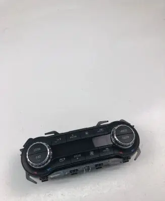 Mercedes-Benz A W176 Climate control unit A2469001908 A2469015103