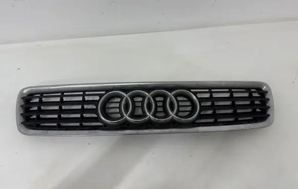 Audi A4 S4 B5 8D Front grill 8D0853651R