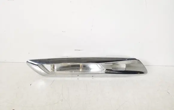 BMW 5 F10 F11 Front fender indicator light 63137154169