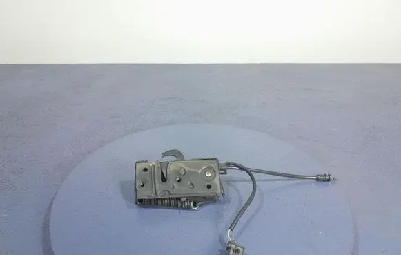 Volvo XC90 Engine bonnet/hood lock/catch 31479076