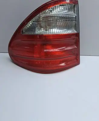 Mercedes-Benz E W210 Rear/tail lights A2108205364 324001 4509
