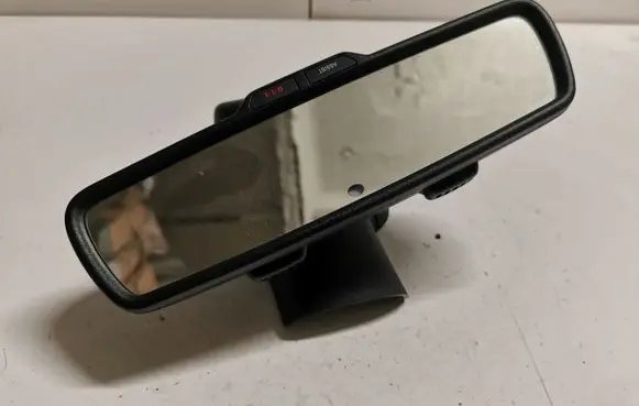 Dodge Challenger Rear view mirror (interior) 68275506AB 3451506