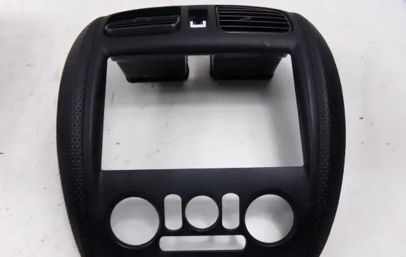 Mazda 323 Center console