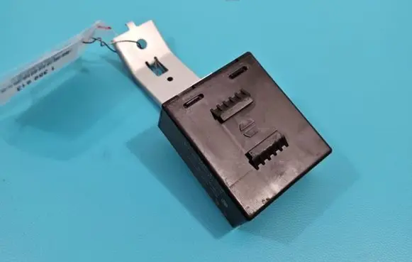 Nissan Juke I F15 Central body control module WD1G858C IMPRK1359613