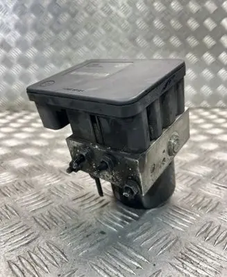Volkswagen Golf V ABS Pump 1K0907379AC