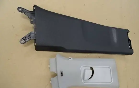 Volkswagen Golf Plus (B) pillar trim (bottom) 5M0867298F 5M0867298G 5M0867286