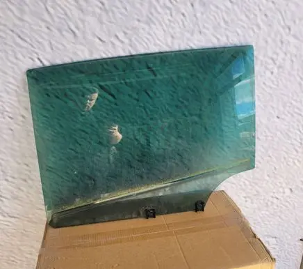 Peugeot 308 Rear door window glass 43R005013
