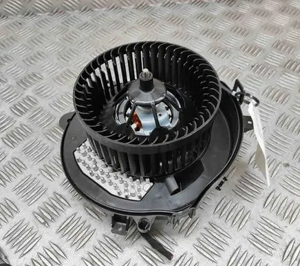 Cupra Formentor Heater fan/blower 5WA907521 5WC819021A