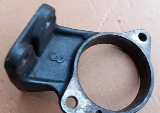 Toyota Avensis T250 Engine mounting bracket 4345705030