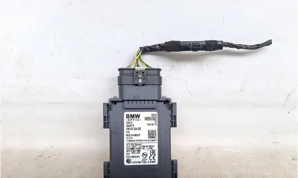 BMW 1 F40 Blind spot module 6895382