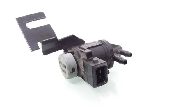 Audi A6 S6 C5 4B Turbo solenoid valve 1J0906283A