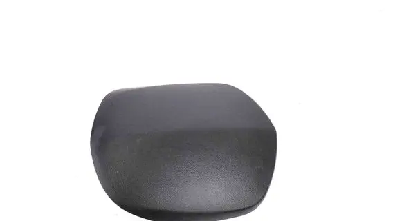 Chevrolet Trax Dashboard glove box trim