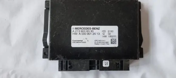 Mercedes-Benz E W213 Gearbox control unit/module A2139008330 A0009012513