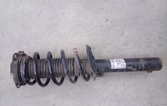 Skoda Superb B6 (3T) Front shock absorber/damper 824904005795