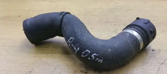 Audi A4 S4 B7 8E 8H Engine coolant pipe/hose 8K0121101