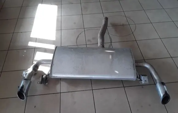 Volvo S60 Muffler/silencer 82612770
