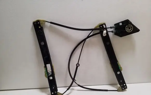 Audi A1 Front window lifting mechanism without motor 8X4837461A