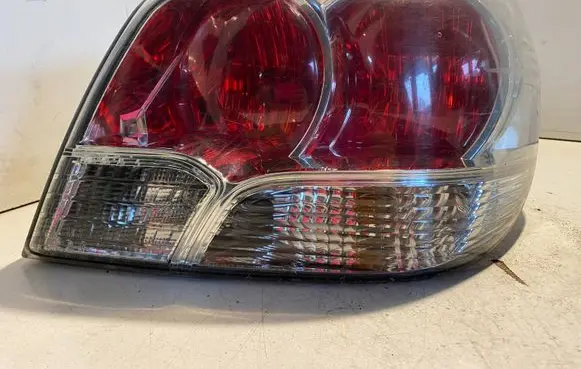 Mitsubishi Outlander Rear/tail lights