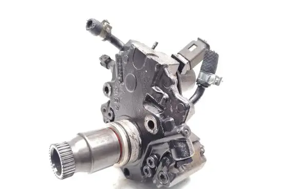 Mercedes-Benz Vito Viano W639 Fuel injection high pressure pump 28343143 0440359JGE A6510701801
