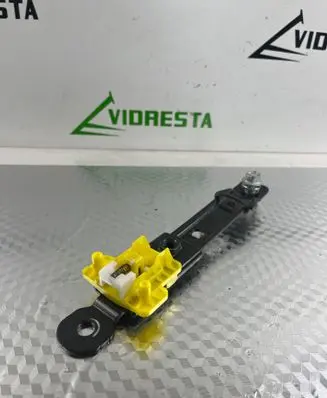 KIA Sportage Seat belt adjustment rail HSS50522R22107