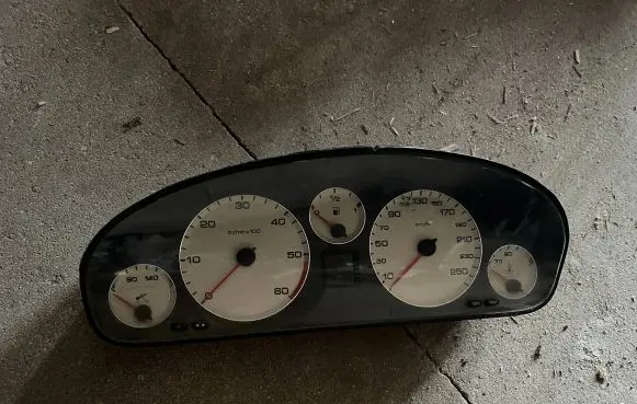 Peugeot 607 Speedometer (instrument cluster) 9639118780 87001383 110008883004