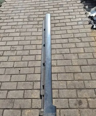 Volkswagen PASSAT B7 Sill 3AA853856